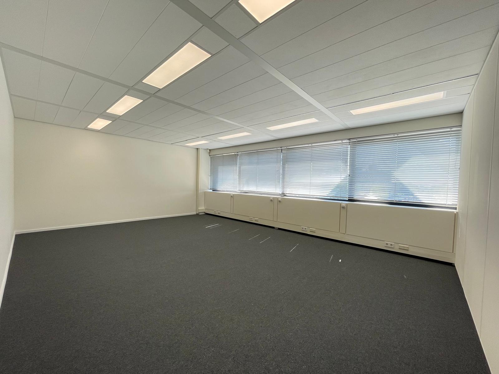 Bureau 1.15 afbeelding 2