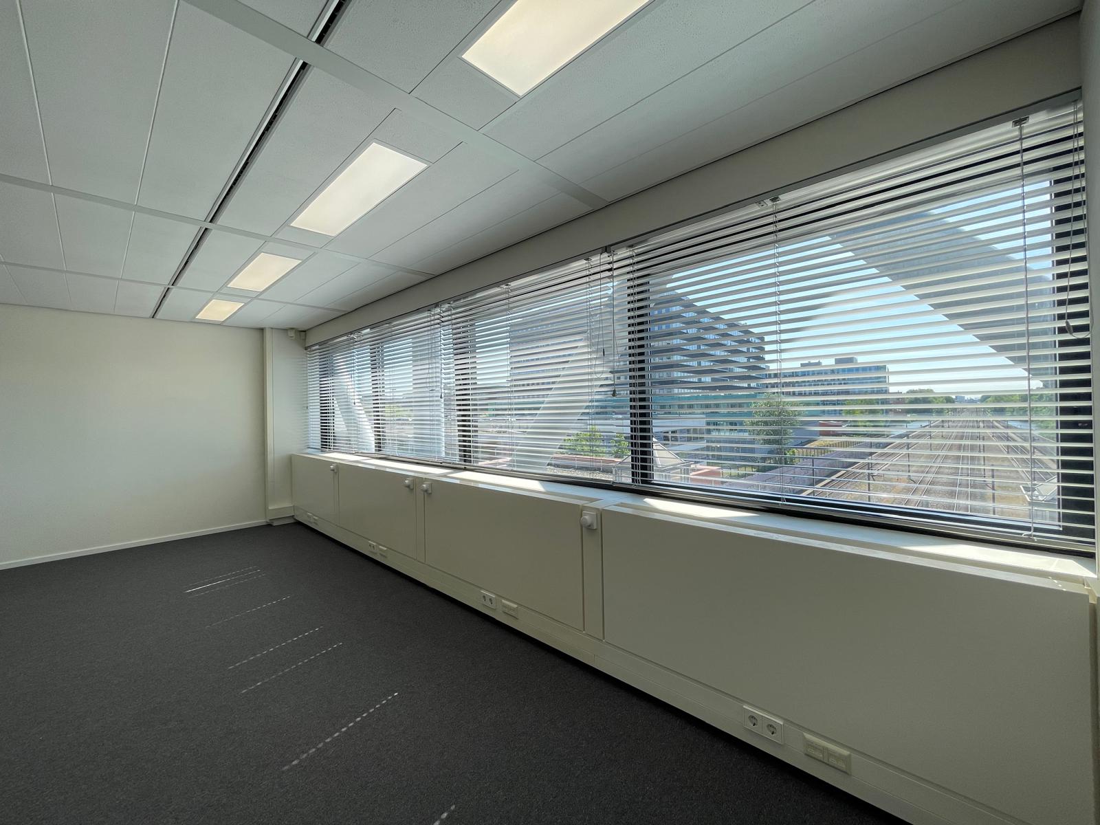 Bureau 1.15 afbeelding 4